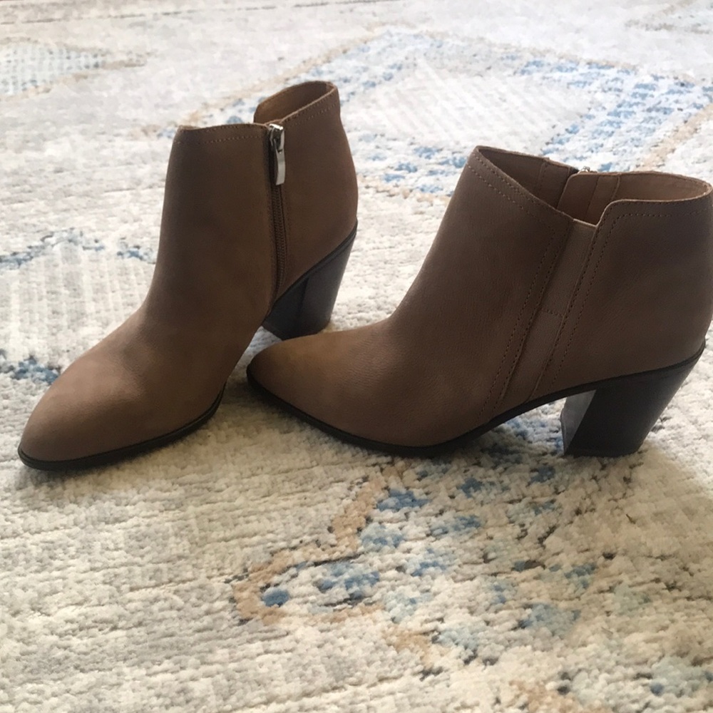 Franco Sarto Odeon Tan (Mushroom) Leather Bootie Sz 8.5